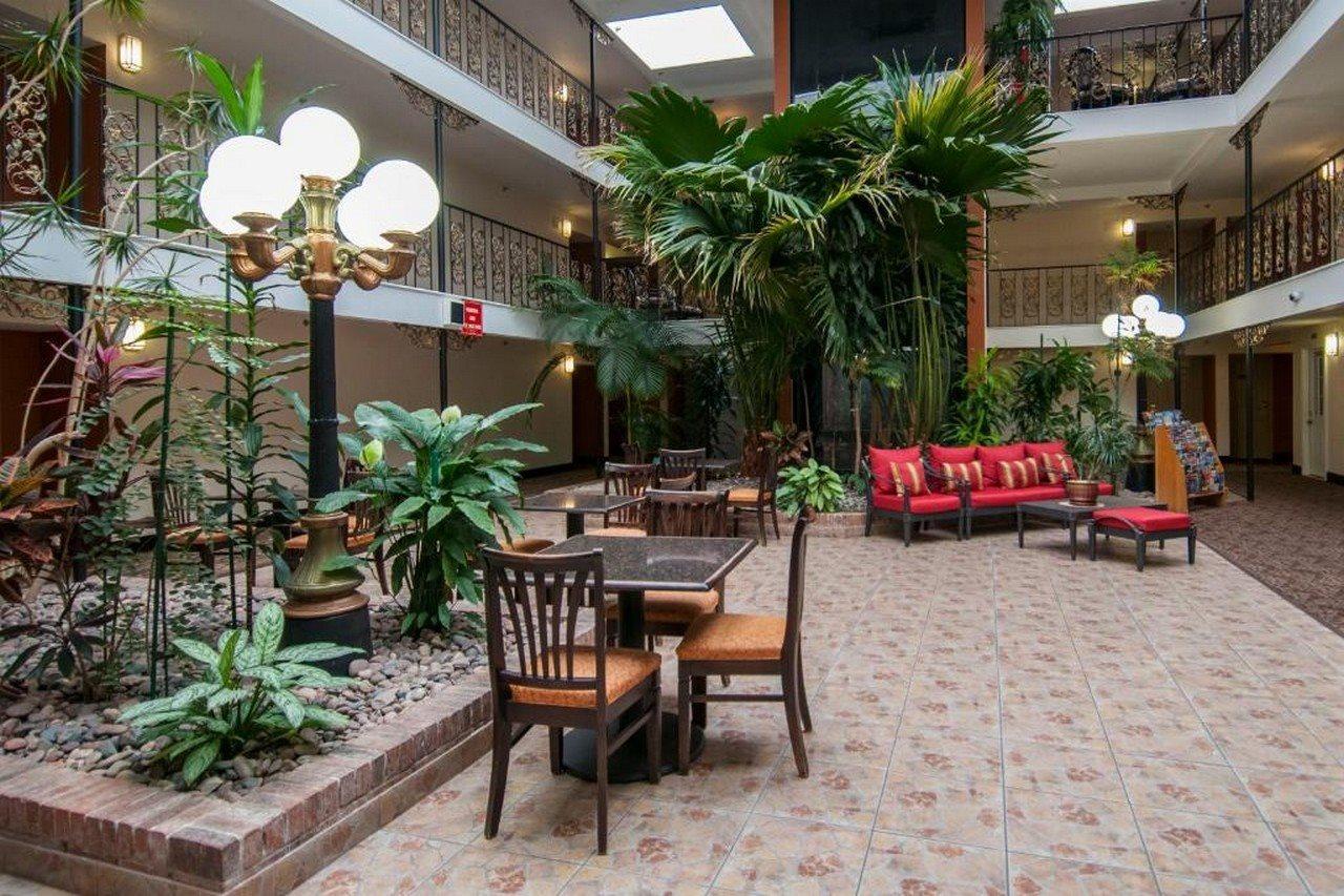 Governors Suites Hotel Oklahoma City Airport Area Bagian luar foto